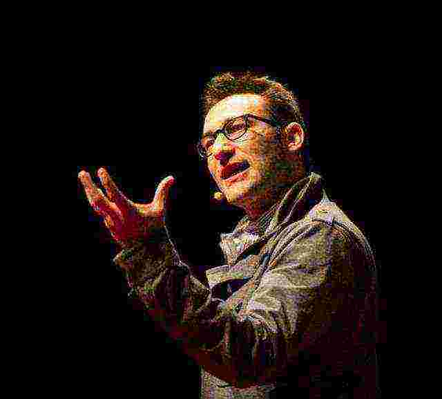Simon Sinek's 3 Ideas to Make You Standout In the Business World