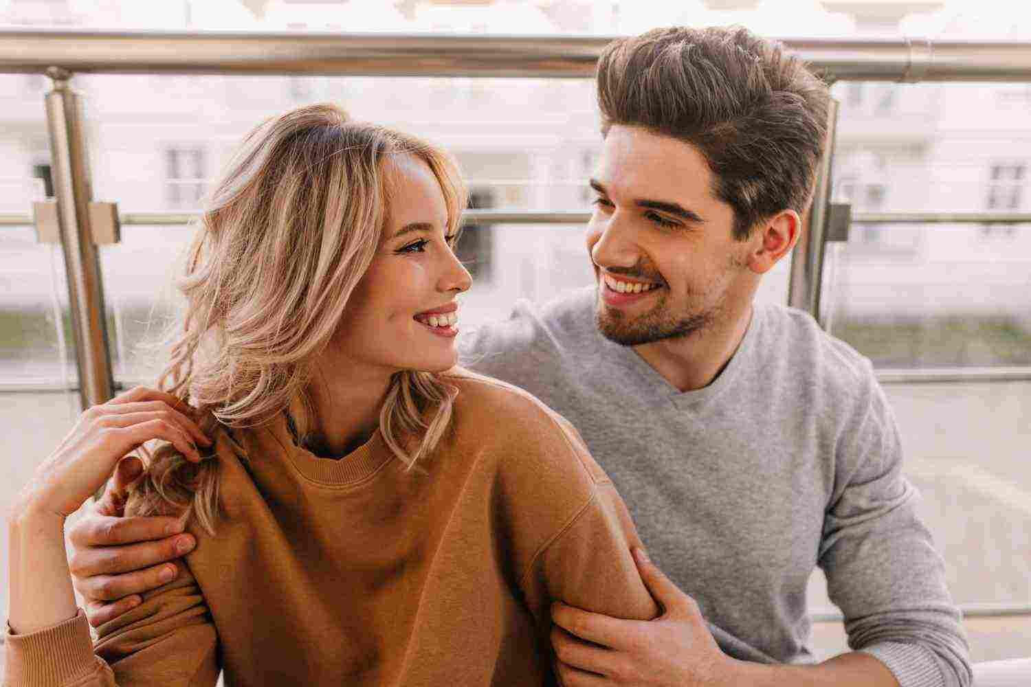 5 things to consider before making a relationship official